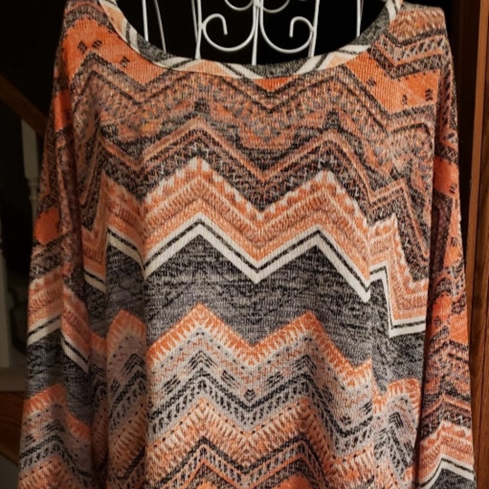 Almost Famous sz 2X sweater